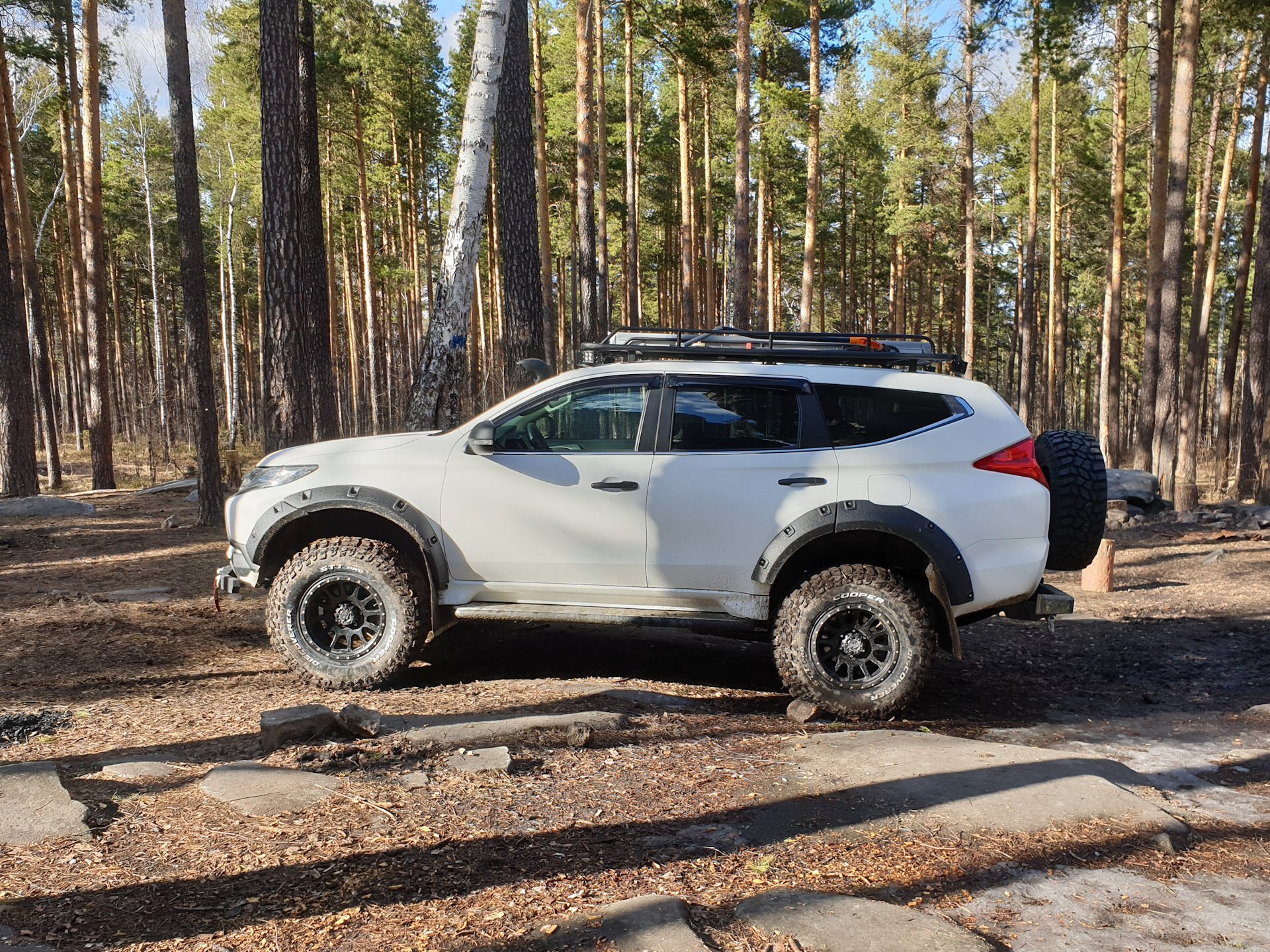 Mitsubishi pajero sport iii тюнинг: Обвес на Паджеро Спорт – купить с доставкой по РФ или установить в ТиДжей-Тюнинг.