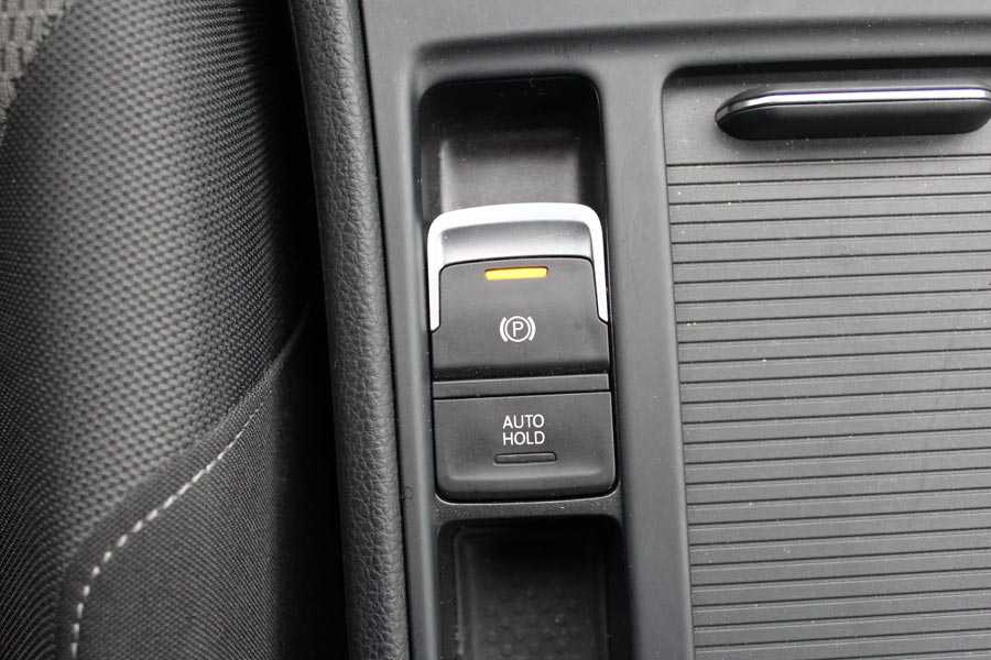 Auto hold что за функция: Auto Hold – Интеллектуальная система удержания машины. Глоссарий