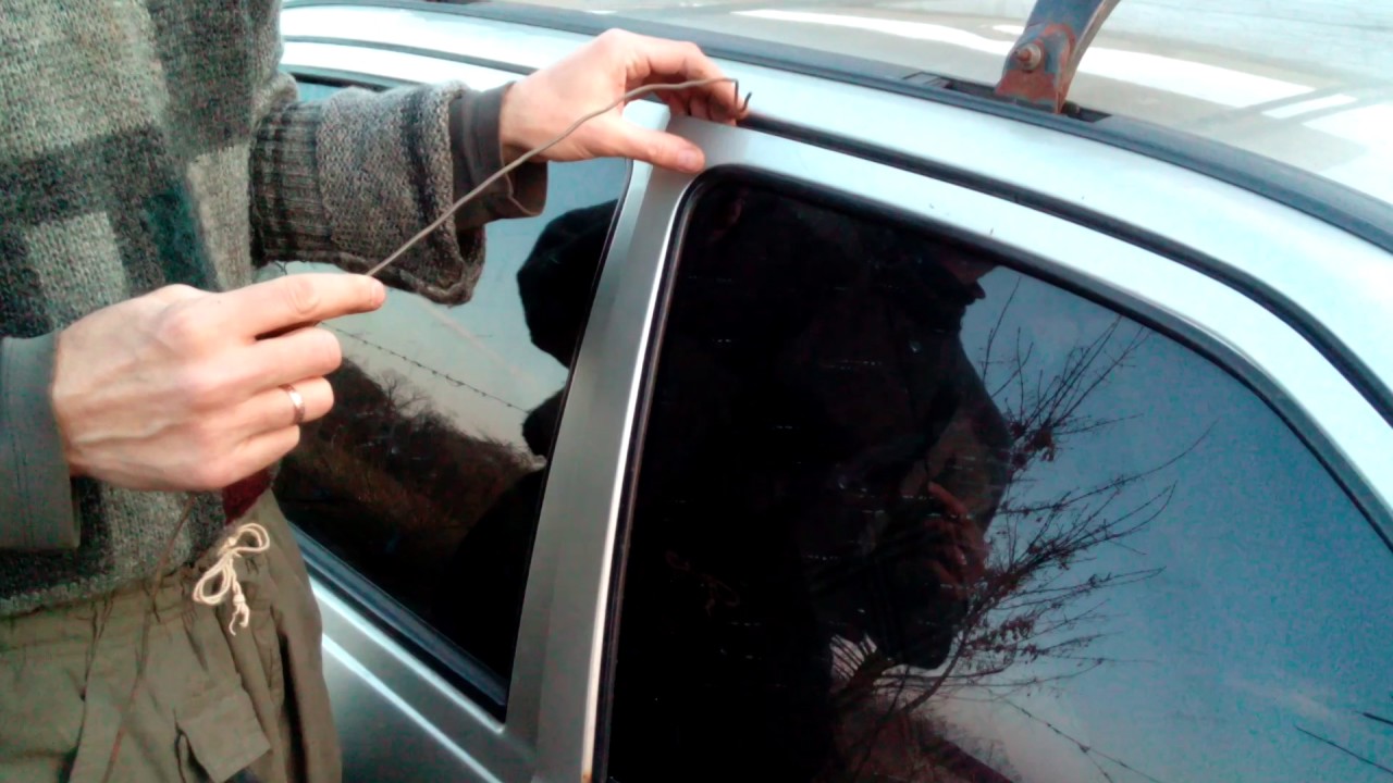 Забыл ключи в машине как открыть: Пять способов открыть случайно запертый автомобиль