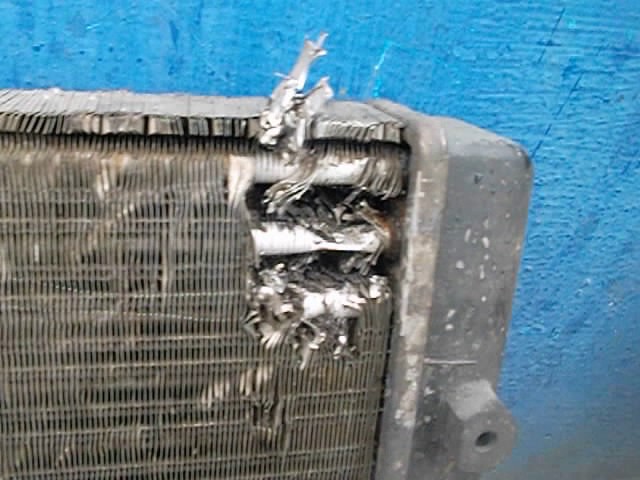 Как отремонтировать радиатор и устранить течь: Устранение течи радиатора автомобиля, выявление место течи