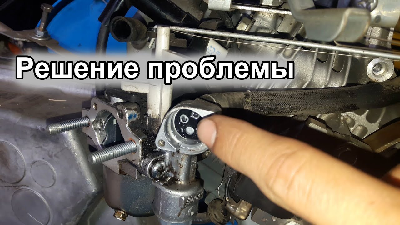 Бензин в картере: Почему топливо смешивается с моторным маслом