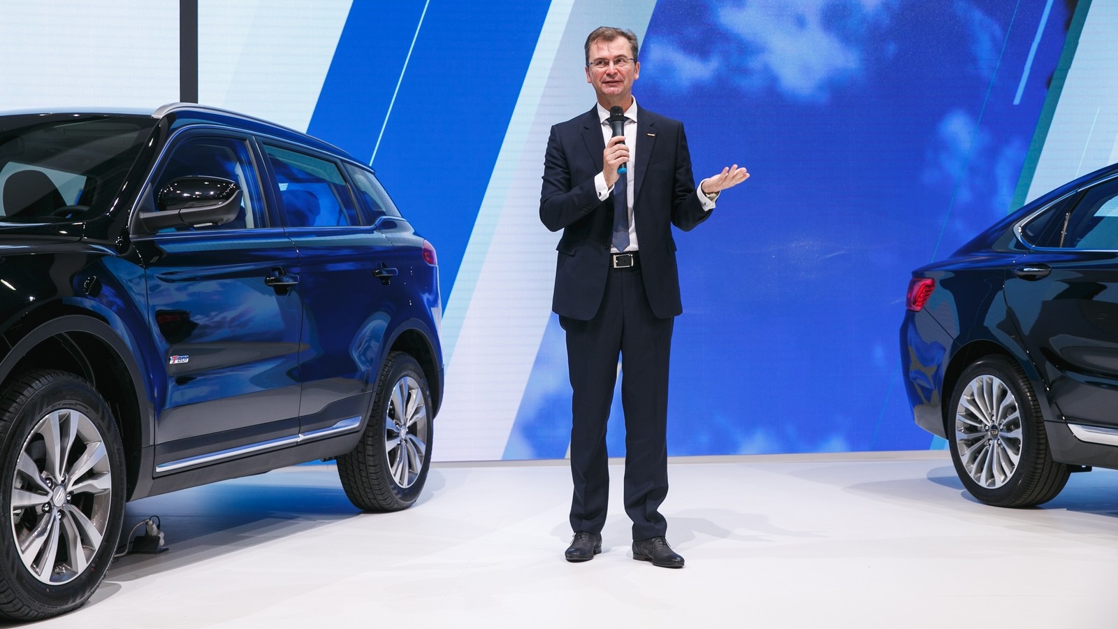 Geely чья марка: Модельный ряд и цены автомобилей Geely (Джили)