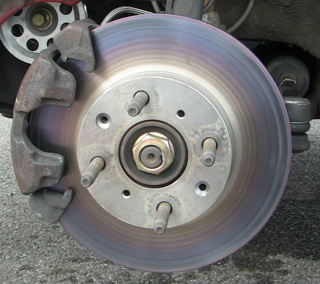 Перегрев тормозных дисков: Возможные причины нагревания передних тормозных дисков