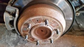 Ржавые диски на колесах что делать – 5 советов по восстановлению ржавого штампованного диска машины