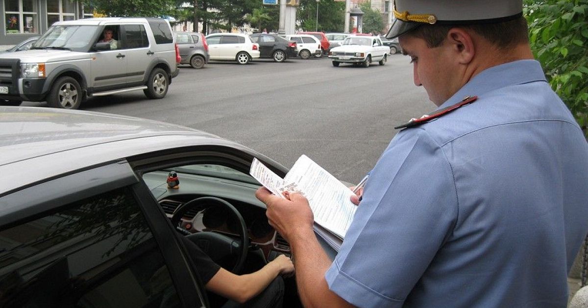 Езда на машине без документов: Штраф за езду без прав и документов в 2020 году