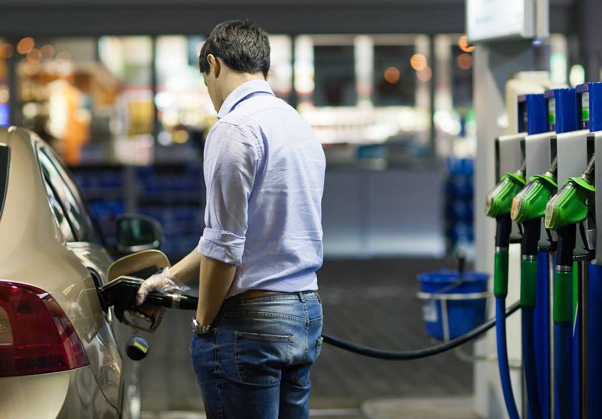 Как заправляться на заправке: Инструкция и видео о том, как заправить машину на заправке