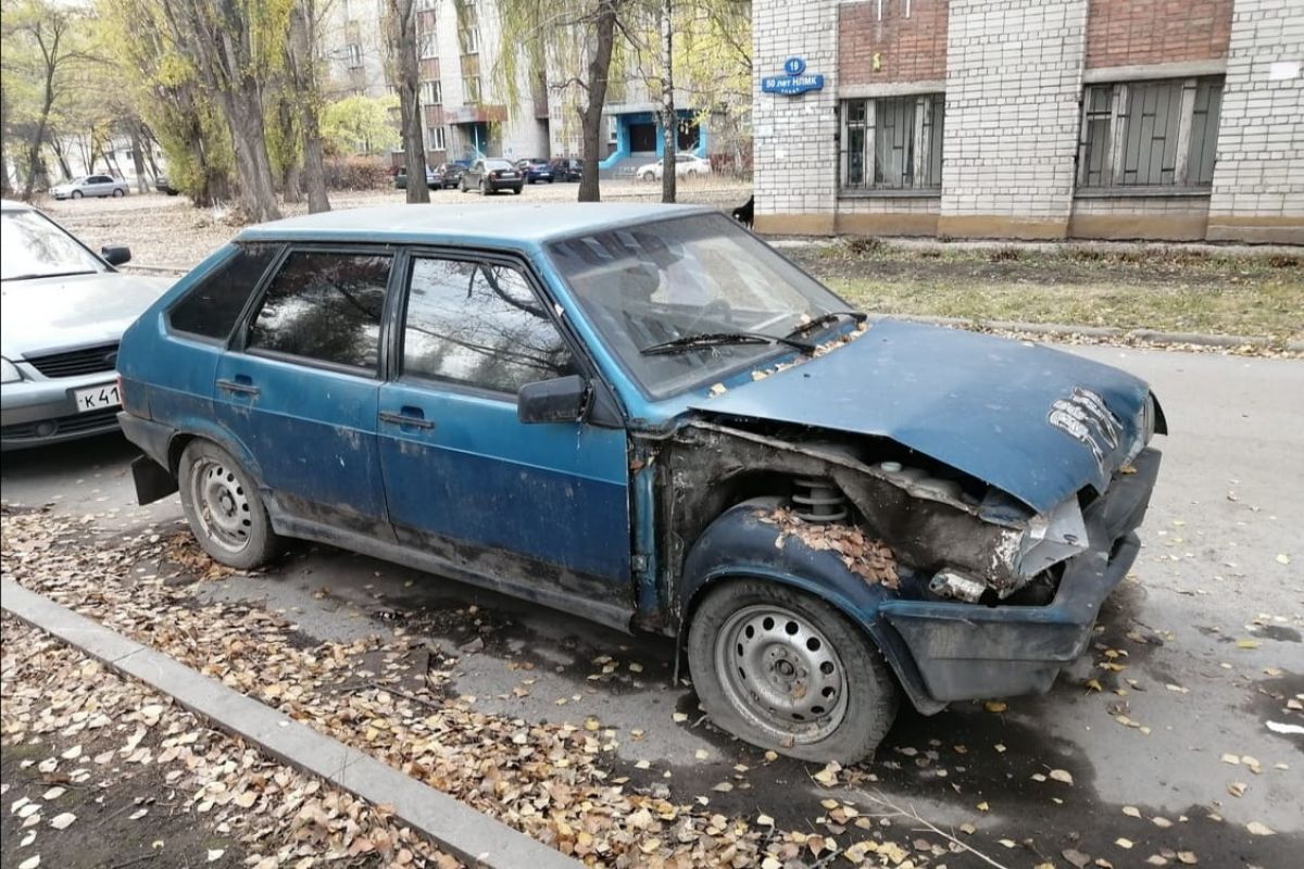 Как убрать бесхозную машину со двора: Что делать, если вам мешает автохлам во дворе. Инструкция :: Autonews