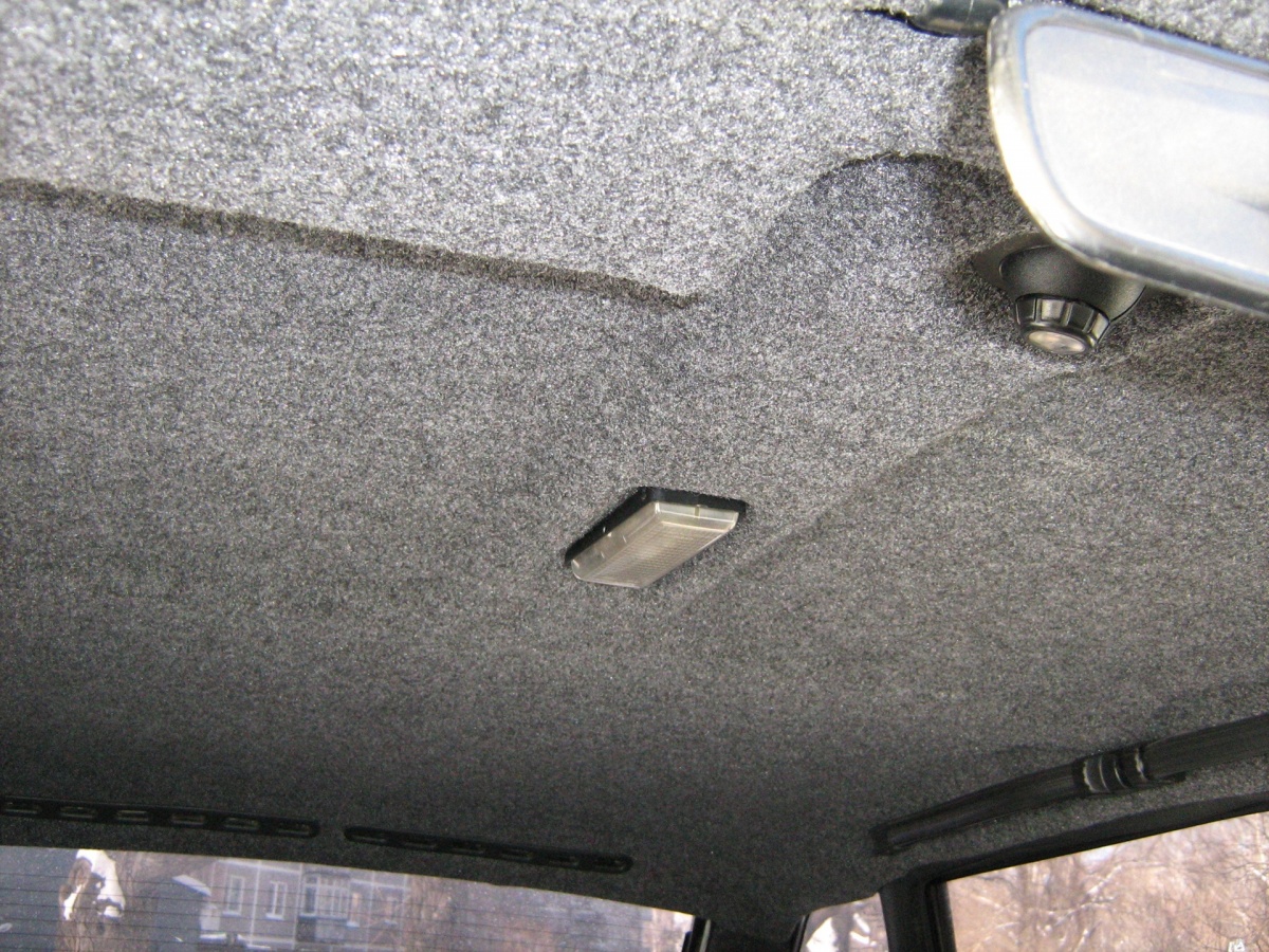 Реставрация прожженного потолка авто: Ремонт прожогов потолка автомобиля в Москве по доступным ценам