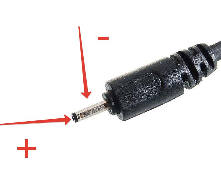 Плюс устройство. Штекер питания 5.5 х 2.5 мм распиновка. Полярность разъема блока питания 12 вольт. Штекер 5,5х2,5 полярность.