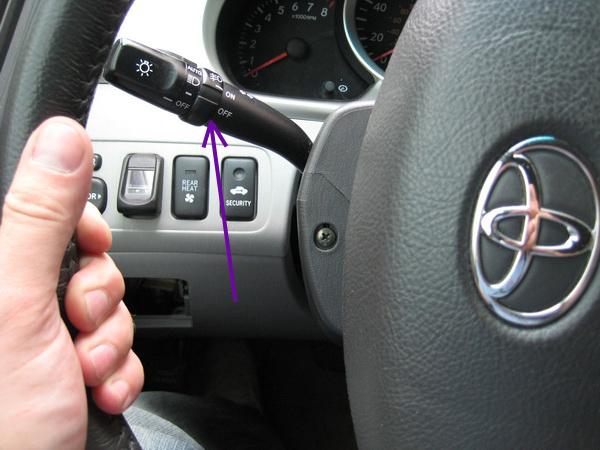 Как включить свет в машине: Когда надо включать фары и какие? Комментарий к ПДД — журнал За рулем