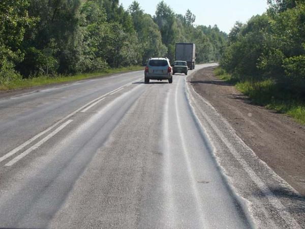 Колея на дорогах: Колея на асфальте — кто будет отвечать при ДТП?