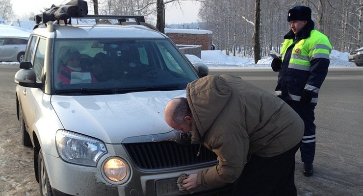 Наказание за нечитаемые номера: Штраф за грязную машину