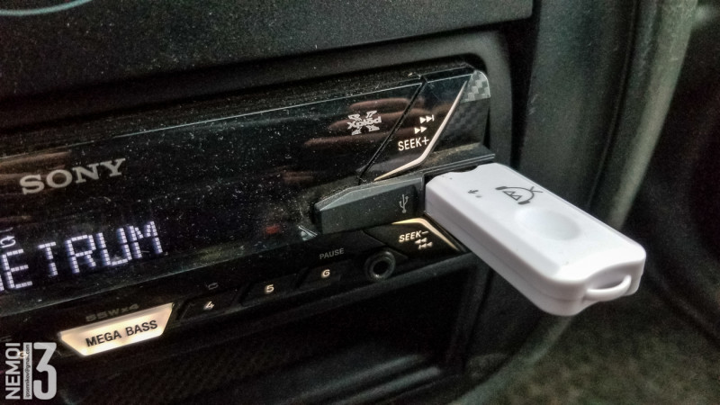 Автомагнитола usb aux bluetooth. Блютуз адаптер для автомагнитолы USB на ВАЗ 2114. Блютуз адаптер аукс для автомагнитолы. Блютус адаптер USB для автомагнитолы. Магнитола с блютуз и USB.