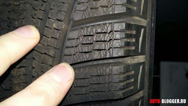 Липучки или шипы тест: Зимние шины шипы или липучка тесты