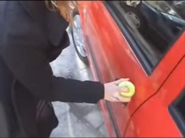 Как открыть машину если ключи внутри: Как быстро вскрыть машину, если забыл или потерял ключи - Лайфхак