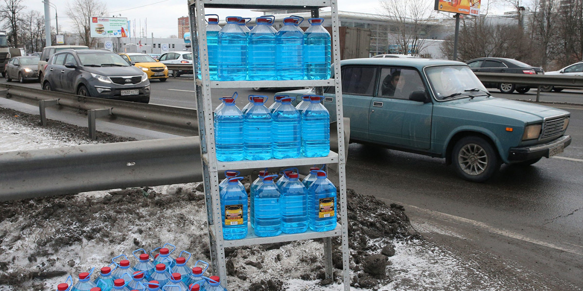Незамерзайка на этаноле: получится ли сэкономить? — Российская газета