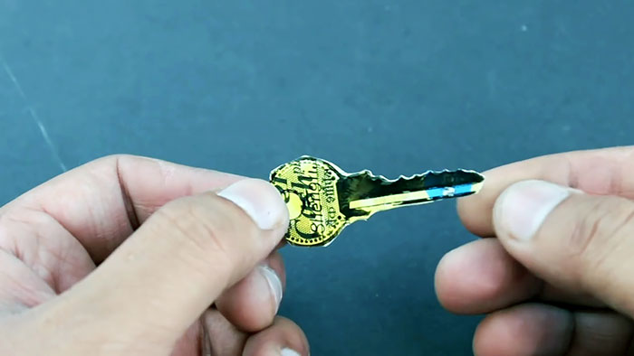 Как сделать дубликат ключа за 2 минуты