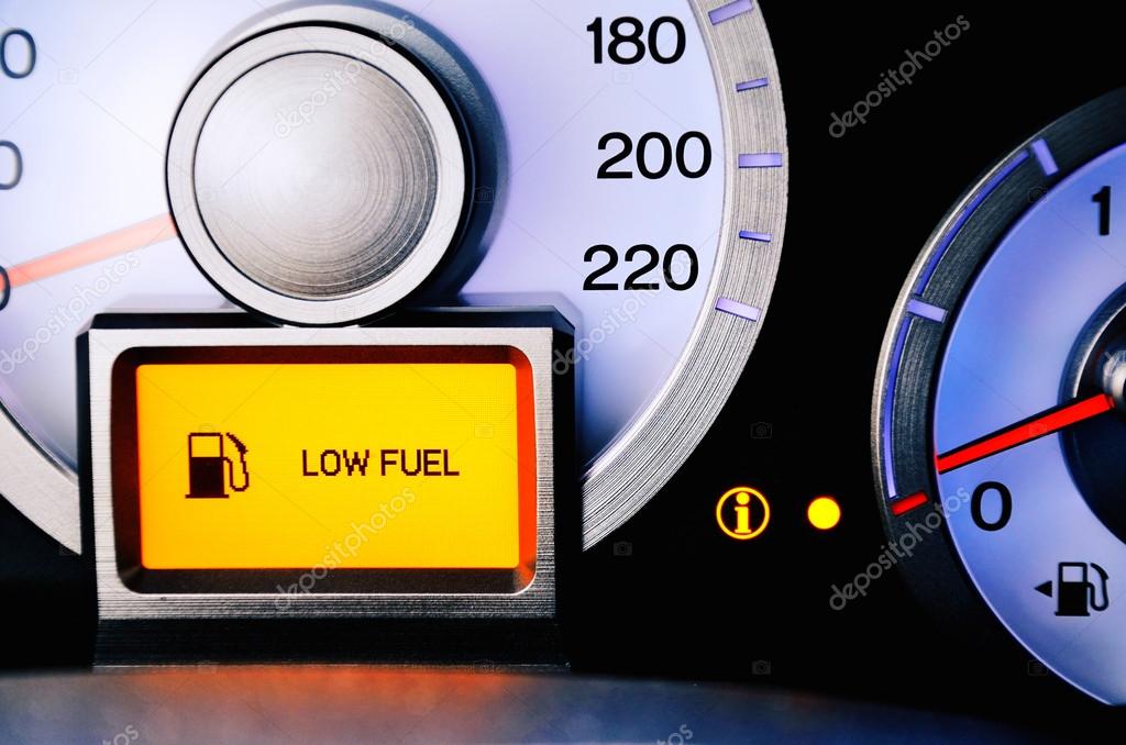 На сколько хватит бензина если загорелась лампочка: На сколько хватит бензина, если загорелась лампочка. Также почему нельзя опустошать бак