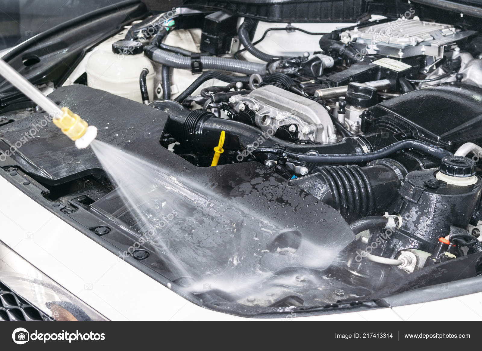 Надо ли мыть двигатель автомобиля: Полезные и интересные статьи и обзоры для автолюбителей в блоге Петровского