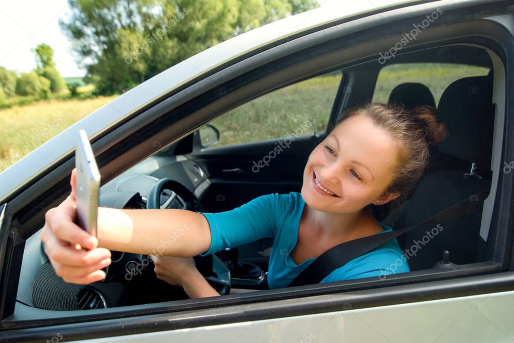 Основные правила вождения для начинающих водителей дам: Вождение для начинающих | для новичков | для женщин | Экстремальное | Контраварийная подготовка | Ускоренное | Обучение | Уроки | Курсы | Школа | Автоинструктор | Культура вождения | Санкт-Петербург