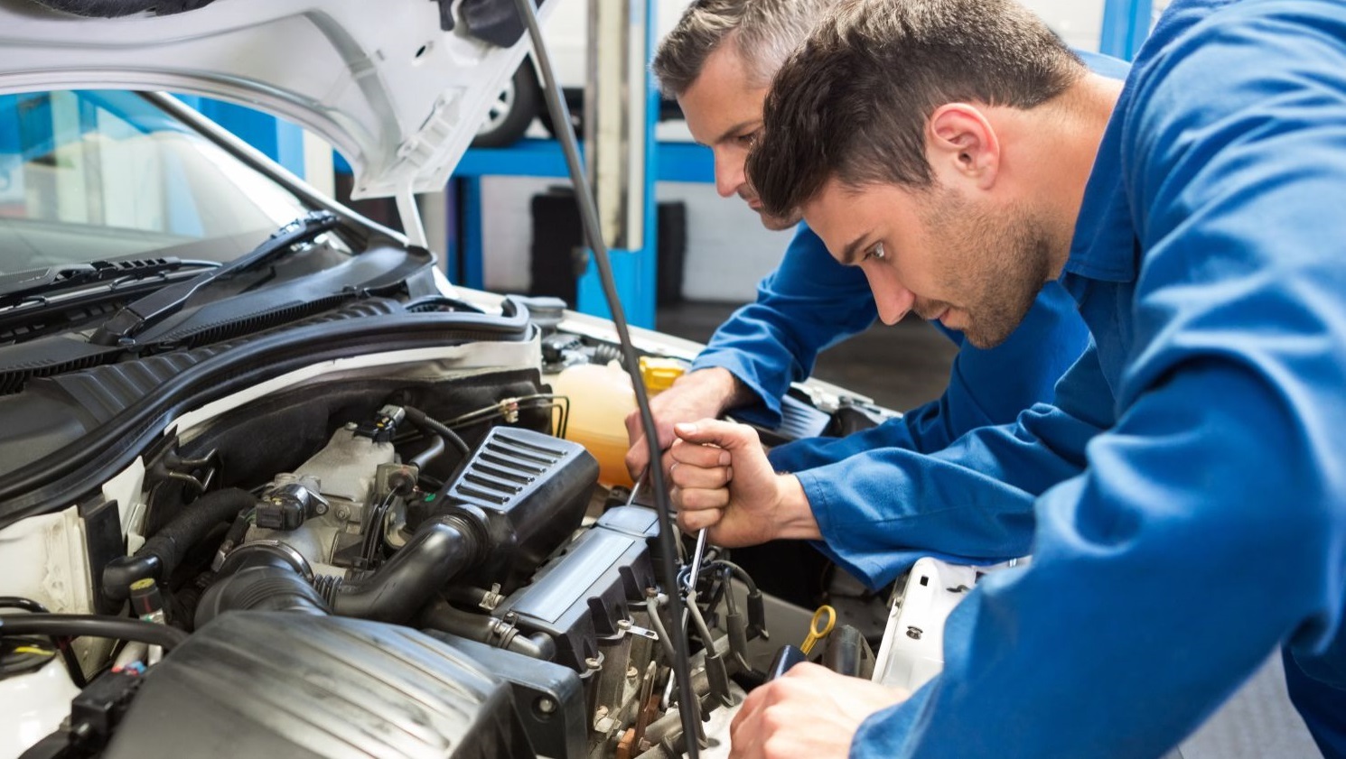 Эксплуатация и ремонт автомобилей: 3-37 01 52 Эксплуатация и ремонт автомобилей
