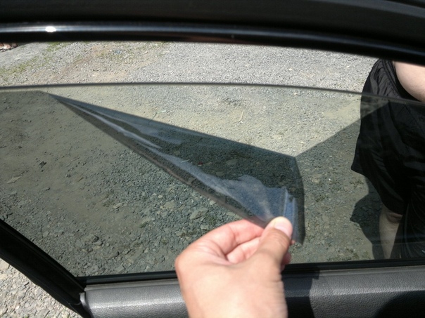Чем снять тонировку со стекла автомобиля: 3 Способа Снятия Тонировочных Пленок со Стекла автомобиля