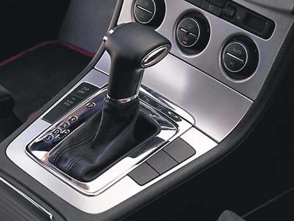 Кнопка на коробке автомат shift lock: что это такое и как пользоваться