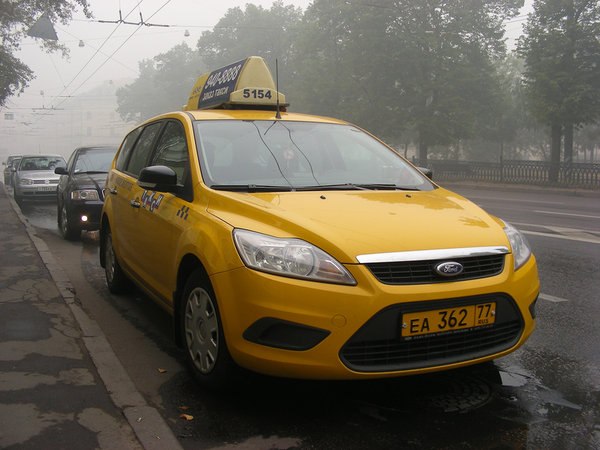 Автомобили подходящие под такси. Машина "такси". Желтое такси. Желтая машина такси. Желтые номера.