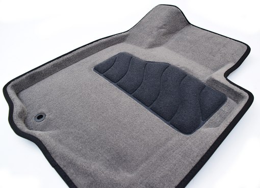 Как выбрать коврики в салон автомобиля: Какой коврик выбрать - резиновый, полиуретановый или текстильный?