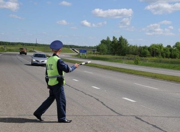 Остановка тс сотрудником дпс: Остановка транспортного средства / КонсультантПлюс