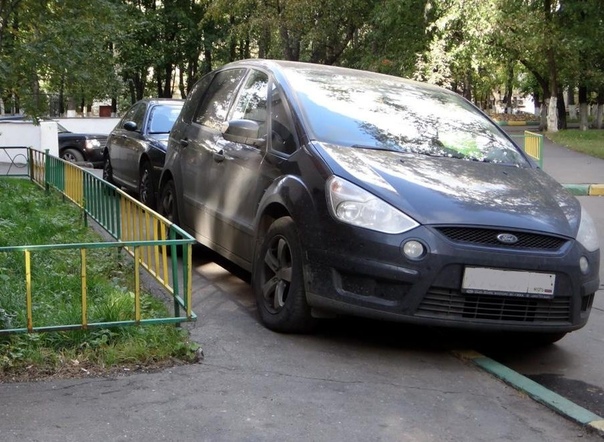 Неправильная парковка во дворе куда жаловаться москва: Юристы рассказали, куда жаловаться на неправильную парковку соседей