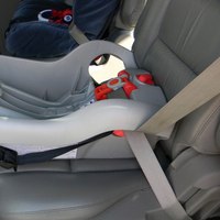 Крепление детских кресел в автомобиле: Системы крепления детских автокресел Isofix и Latch. — «Rudax»