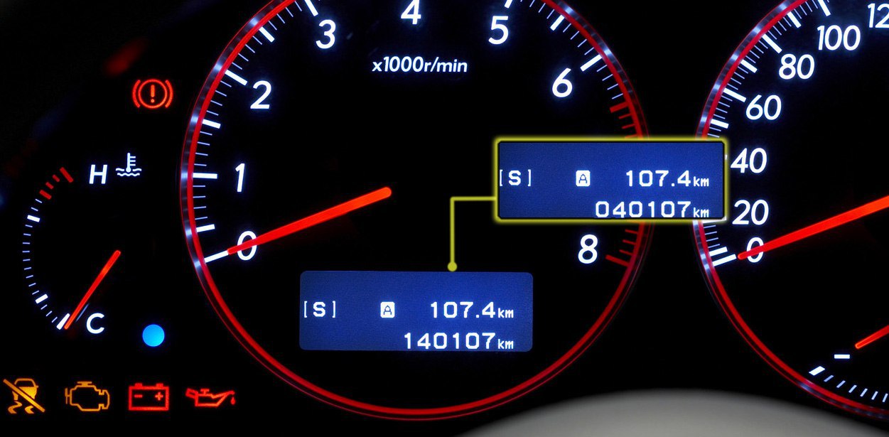 Корректировка пробега. Корректировка одометра. Смотка спидометра. Счетчик пробега автомобиля. Корректировка пробега в автомобиле.