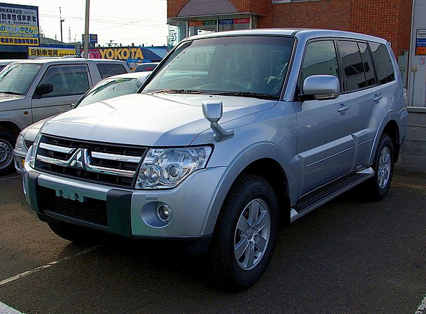 Pajero 4 фото: Фото Mitsubishi Pajero (2006 - 2015)