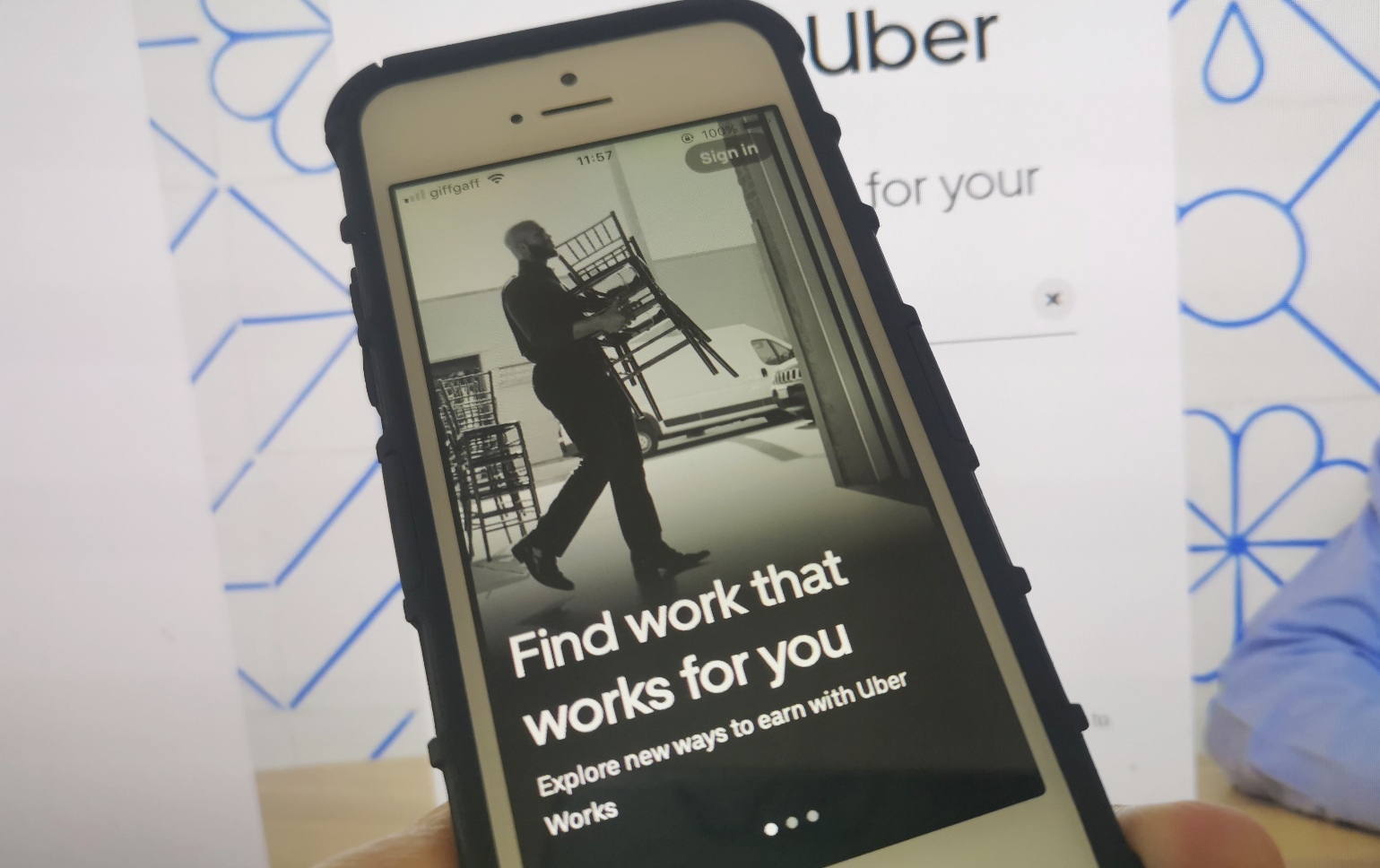 Убер что значит: Что такое сервис Uber и как им пользоваться?