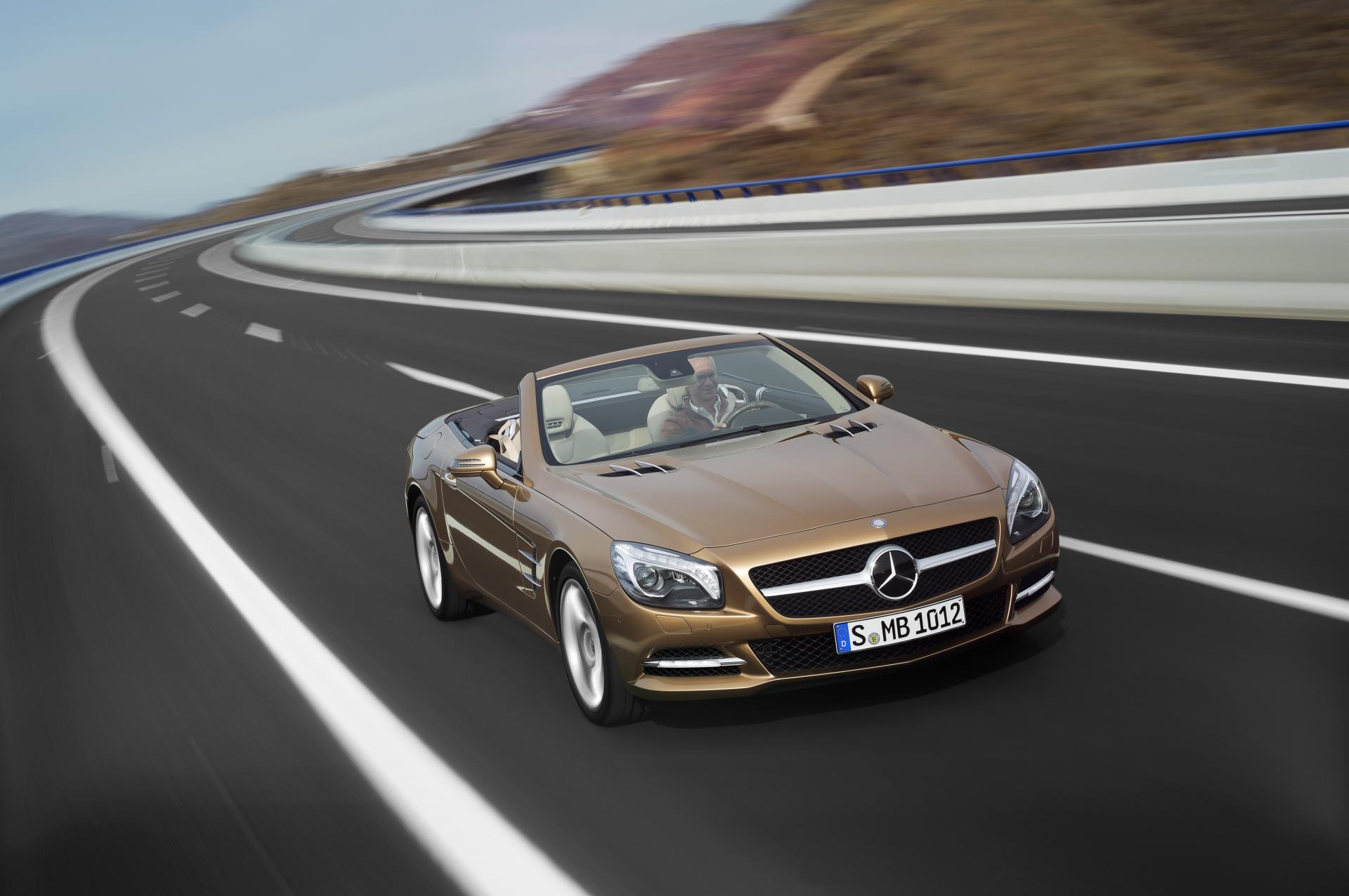 Мерседес страна. Mercedes-Benz sl350. Mercedes Benz sl500 2012. Mercedes Benz sl500 2013. Мерседес SL 2013.