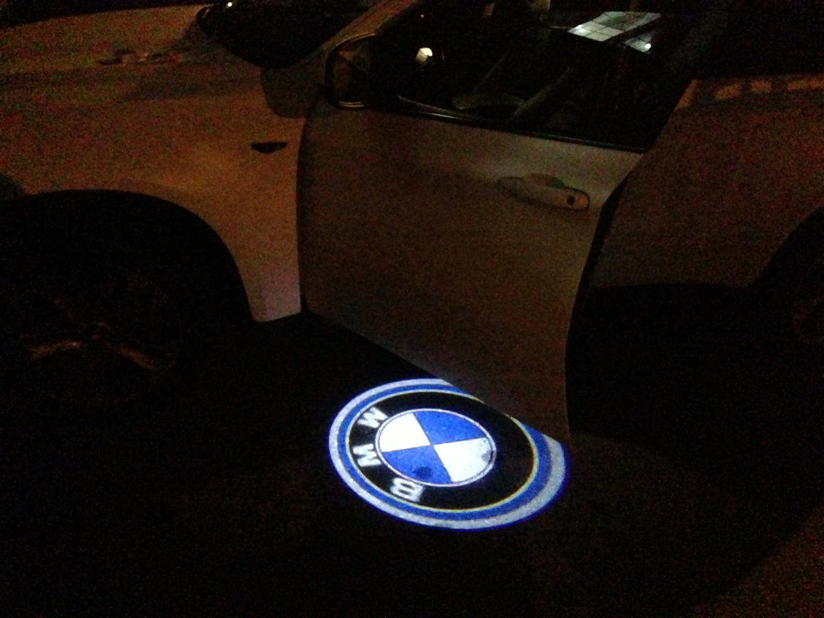Led проектор логотипа BMW x4