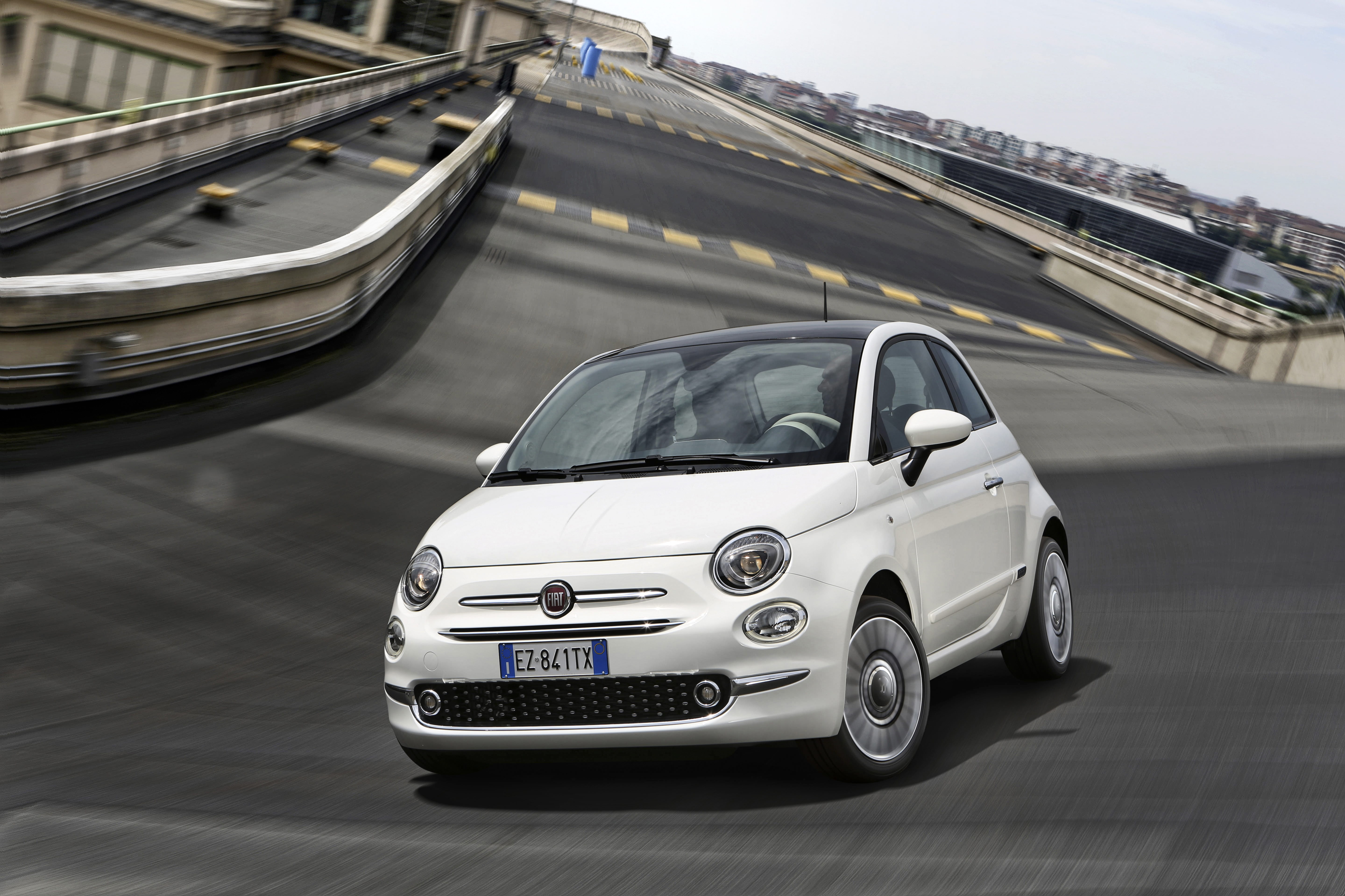 Фиат страна производитель. Fiat 500 2016. Fiat 500e. Фиат 500 новый. Fiat 500 XL.