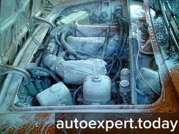 Чем помыть двигатель в домашних условиях – Как помыть двигатель автомобиля самостоятельно в домашних условиях?