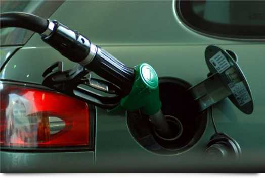 Как откачать бензин из бензобака – Сливаем топливо из бензобака своего авто правильно