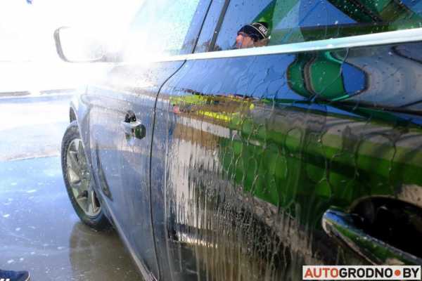Как правильно мыть машину на мойке – Как правильно мыть машину бесконтактной мойкой