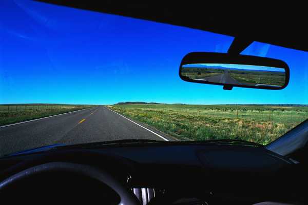 Как убрать царапины на стекле автомобиля – Как удалить и устранить царапины на стекле автомобиля своими руками