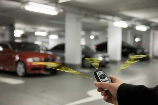 Кражи из автомобилей – Что делать в случае кражи вещей из автомобиля