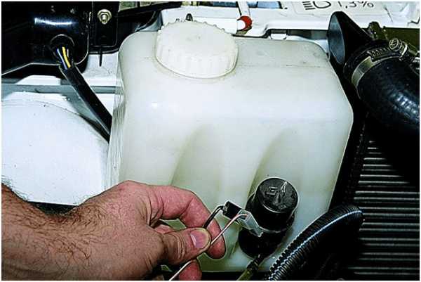 Моторчик насоса стеклоомывателя ваз 2107 – Замена насоса омывателя — Лада 2107, 1.6 л., 2006 года на DRIVE2