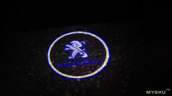 Подсветка в дверь с логотипом авто – Подсветка дверей логотипом авто в Москве