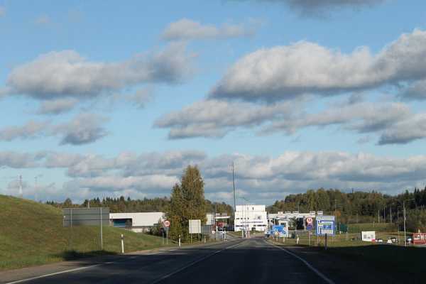 Прохождение границы в нарве на автомобиле – Как надо проходить границу Нарва->Ивангород