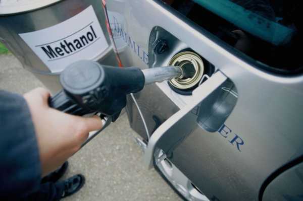 Спирт с бензином – Спирт в бензобак, можно ли заливать, какие последствия